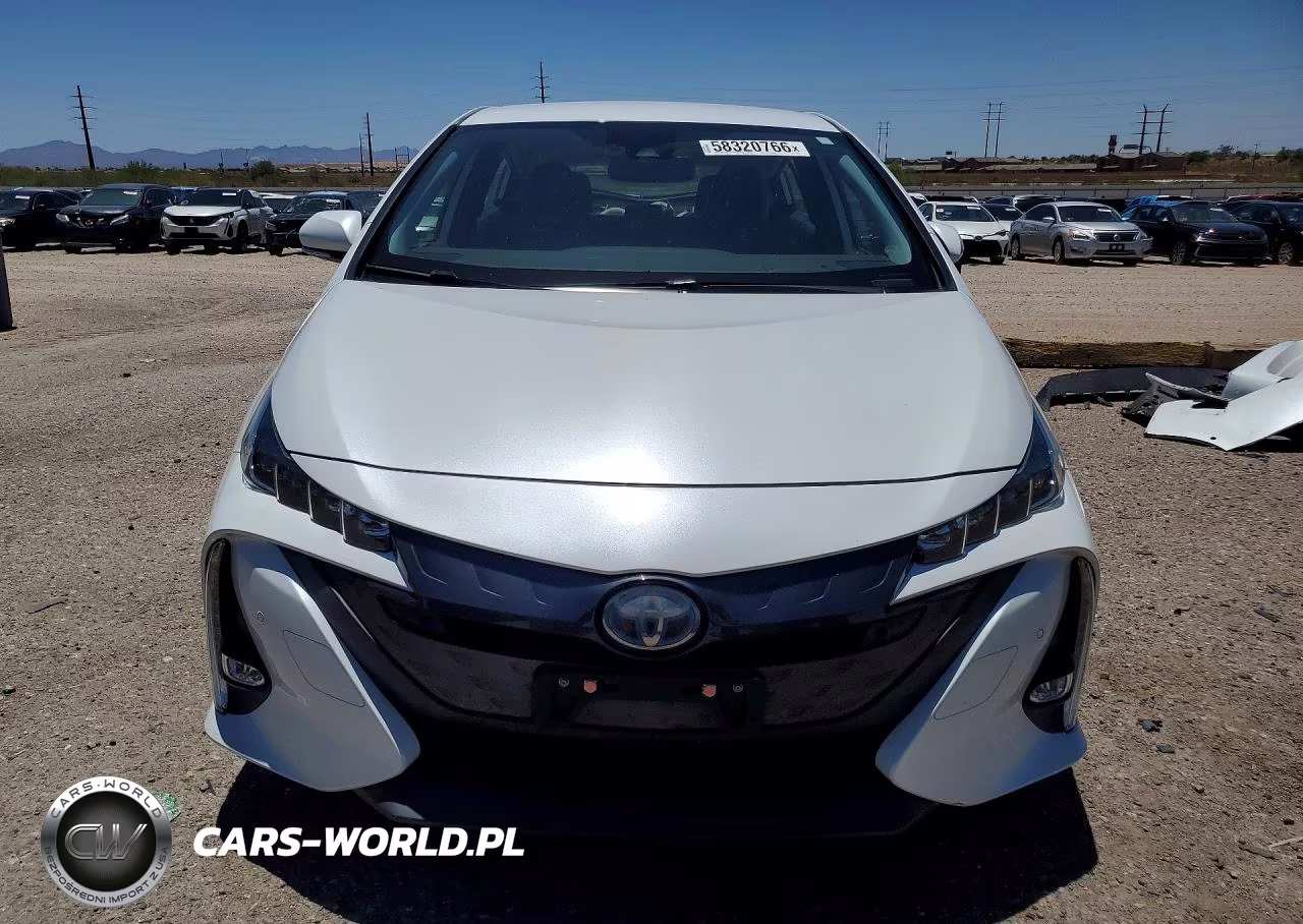 2021 Toyota Prius Prime Limited VIN:JTDKAMFPXM3191240 - 5