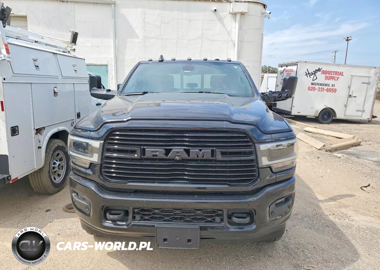 2019 Ram 3500 Laramie VIN:3C63R3JL6KG524837 - 5