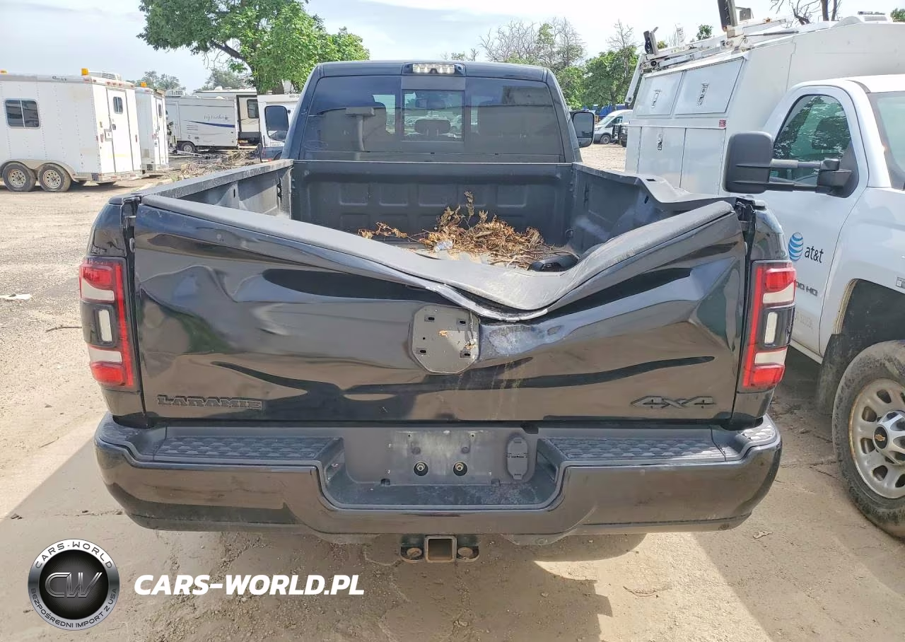 2019 Ram 3500 Laramie VIN:3C63R3JL6KG524837 - 6
