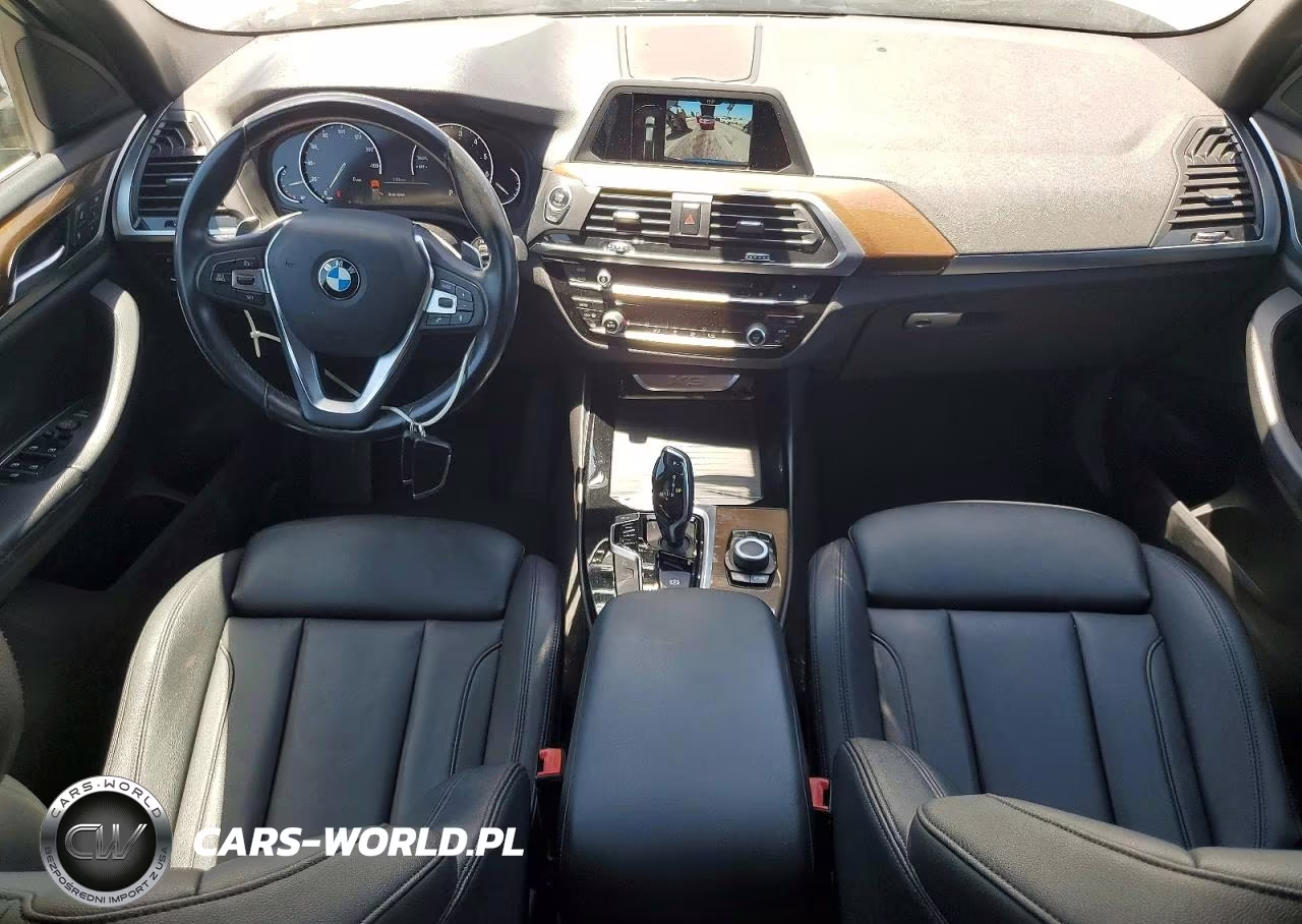 2018 BMW X3 VIN:5UXTR9C52JLC82514 - 8
