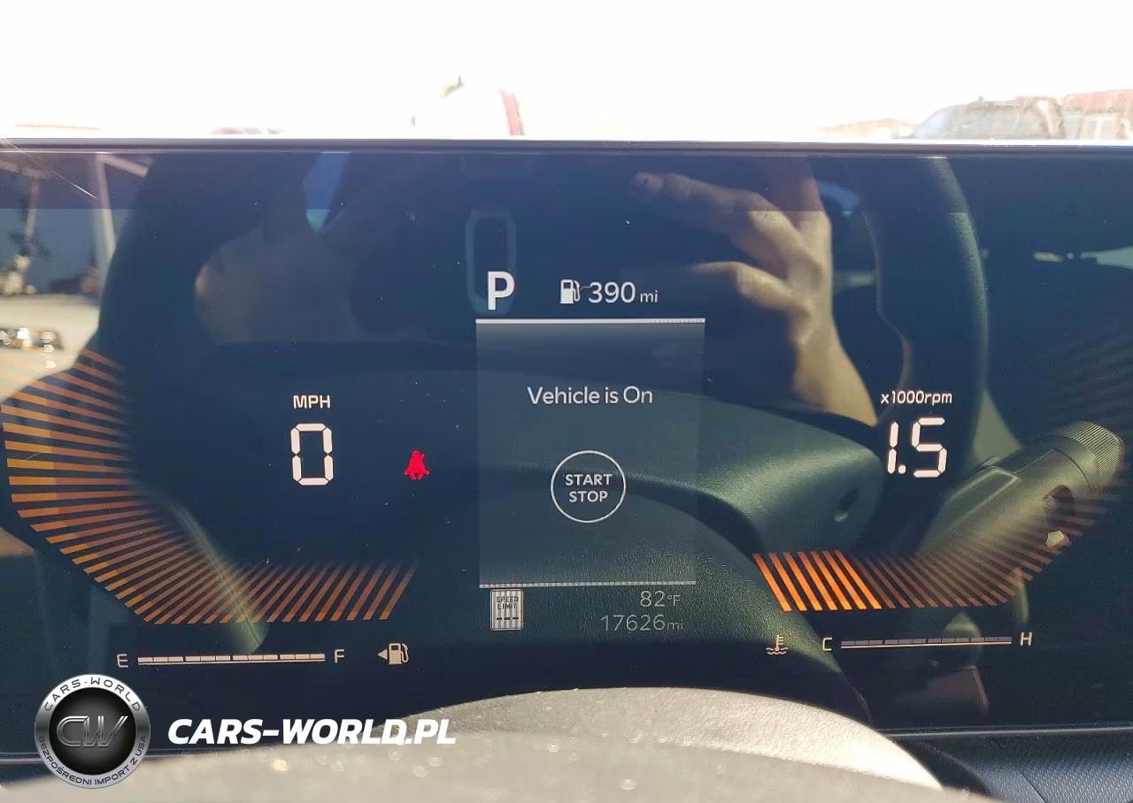 2025 Kia K4 Lxs VIN:3KPFT4DE8SE073657 - 9