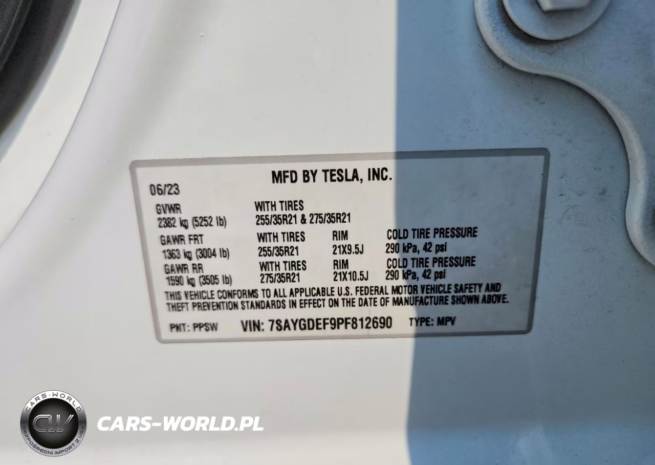 2023 Tesla Model Y VIN:7SAYGDEF9PF812690 - 13