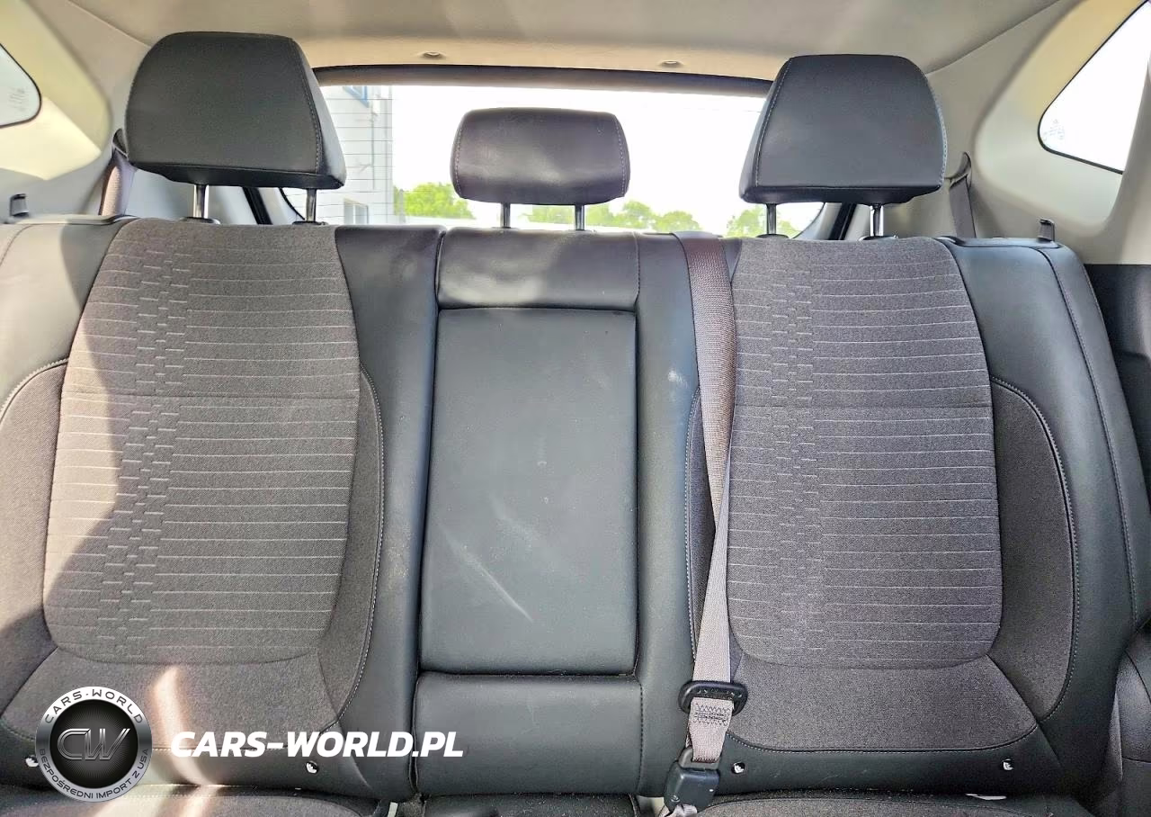2021 Kia Seltos S VIN:KNDEUCAA9M7176819 - 10