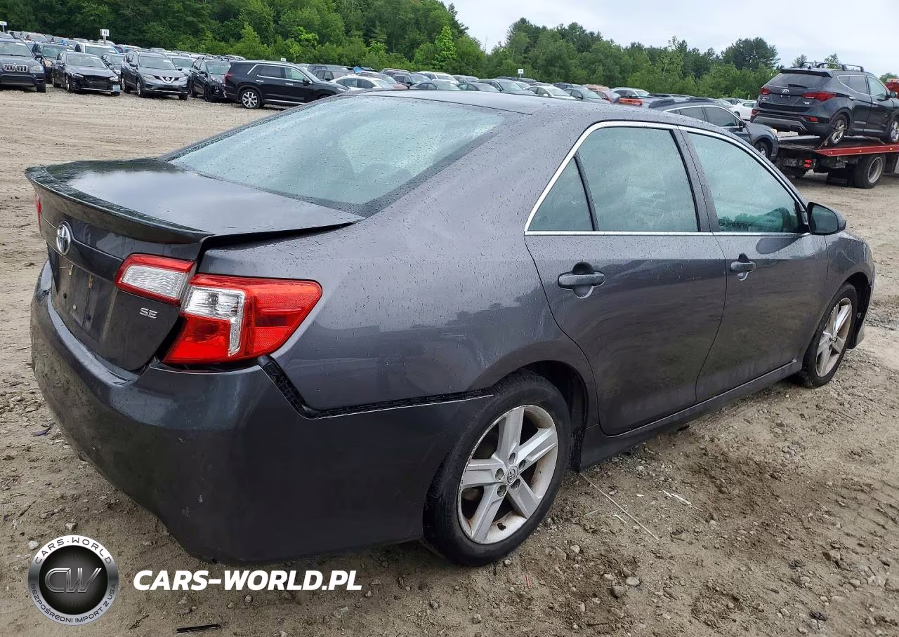 2014 Toyota Camry Se VIN:4T1BF1FK9EU757142 - 3