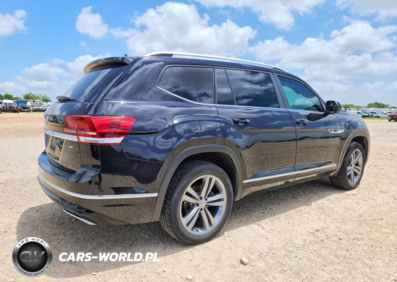2019 Volkswagen Atlas Se VIN:1V2YR2CA4KC575419 - 3