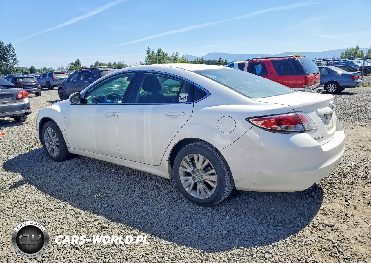 2010 Mazda 6 I VIN:1YVHZ8CH5A5M12180 - 2