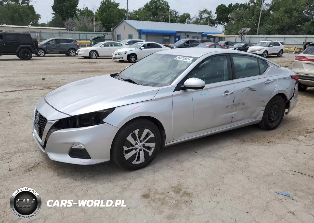 2019 Nissan Altima S