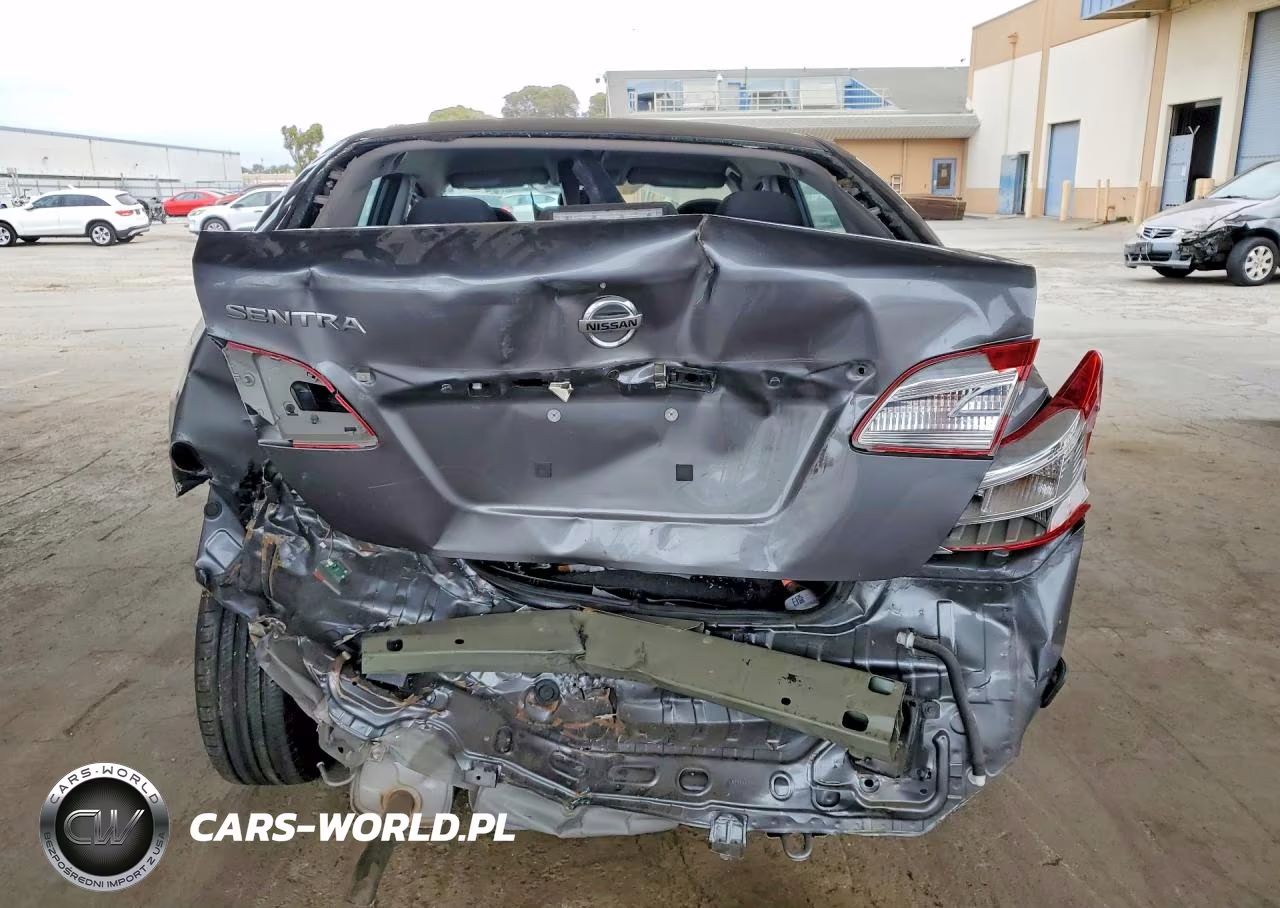 2018 Nissan Sentra S VIN:3N1AB7AP1JY251722 - 6