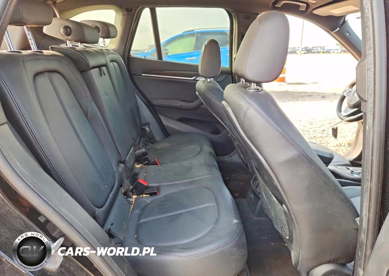 2019 BMW X1 Sdrive28I VIN:WBXHU7C58K3H45075 - 10