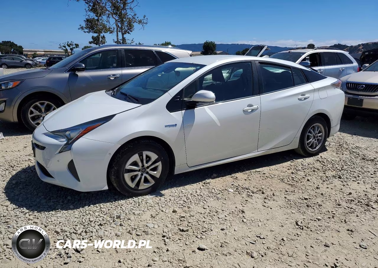 2017 Toyota Prius Two – zdjęcie 1 z 12