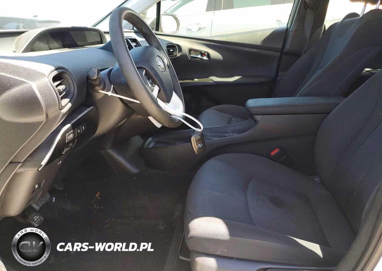 2017 Toyota Prius Two VIN:JTDKBRFUXH3051355 - 7