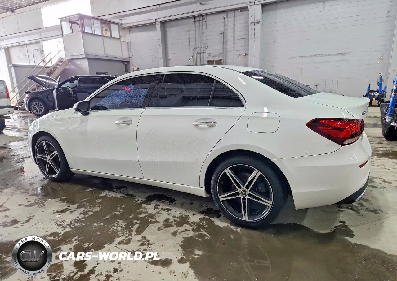 2019 Mercedes-Benz A 220 4Matic VIN:WDD3G4FB0KW000658 - 2