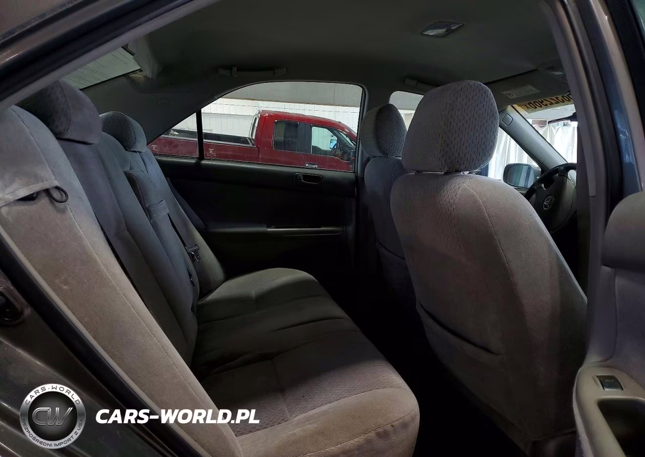 2003 Toyota Camry Le VIN:4T1BE30K33U758372 - 10