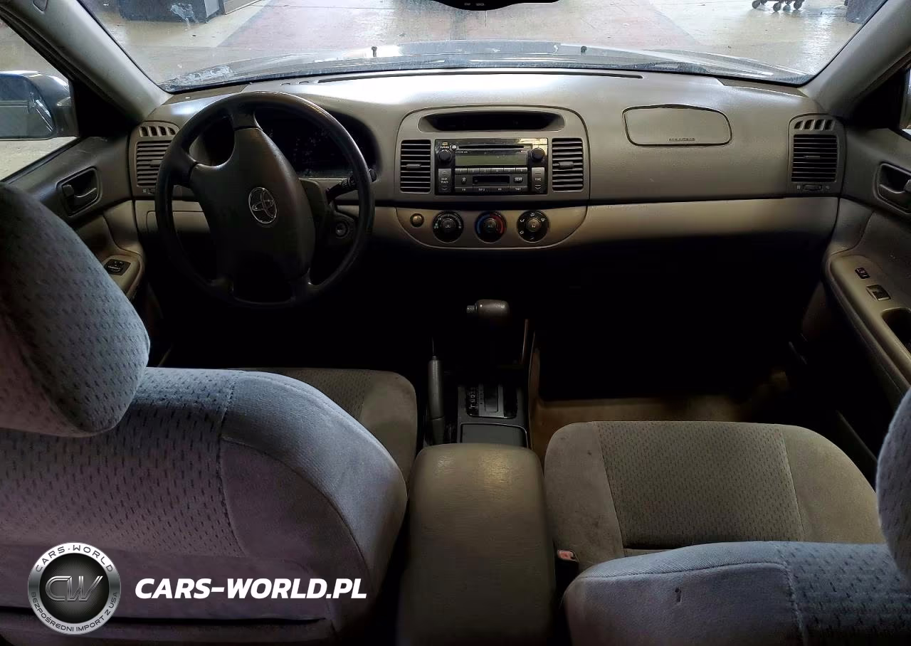 2003 Toyota Camry Le VIN:4T1BE30K33U758372 - 8