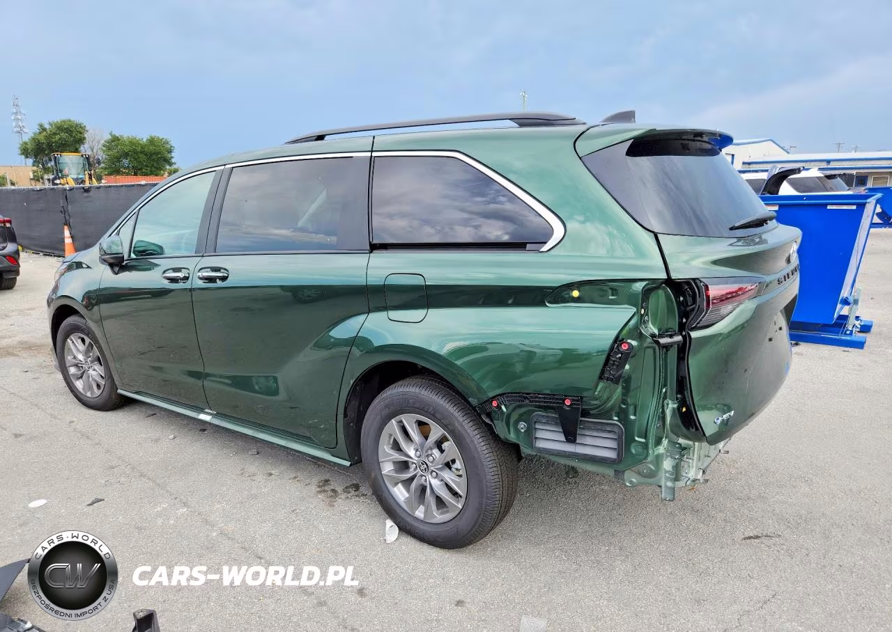2026 Toyota Sienna Xle 7-Passenger VIN:5TDYRKEC2TS300227 - 2