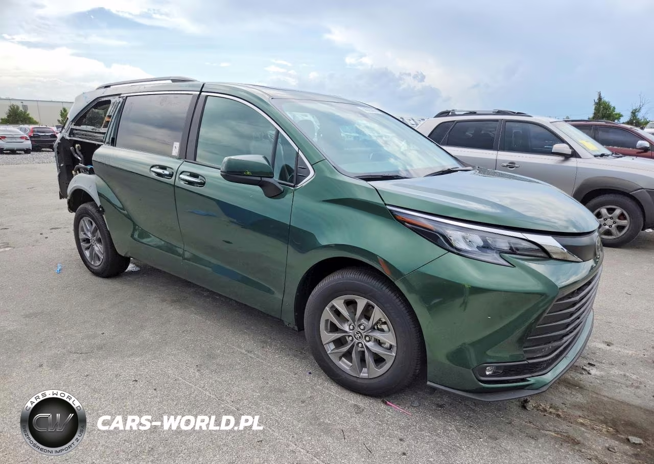 2026 Toyota Sienna Xle 7-Passenger VIN:5TDYRKEC2TS300227 - 4