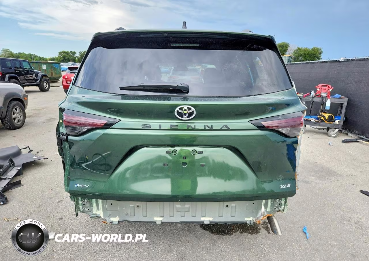 2026 Toyota Sienna Xle 7-Passenger VIN:5TDYRKEC2TS300227 - 6