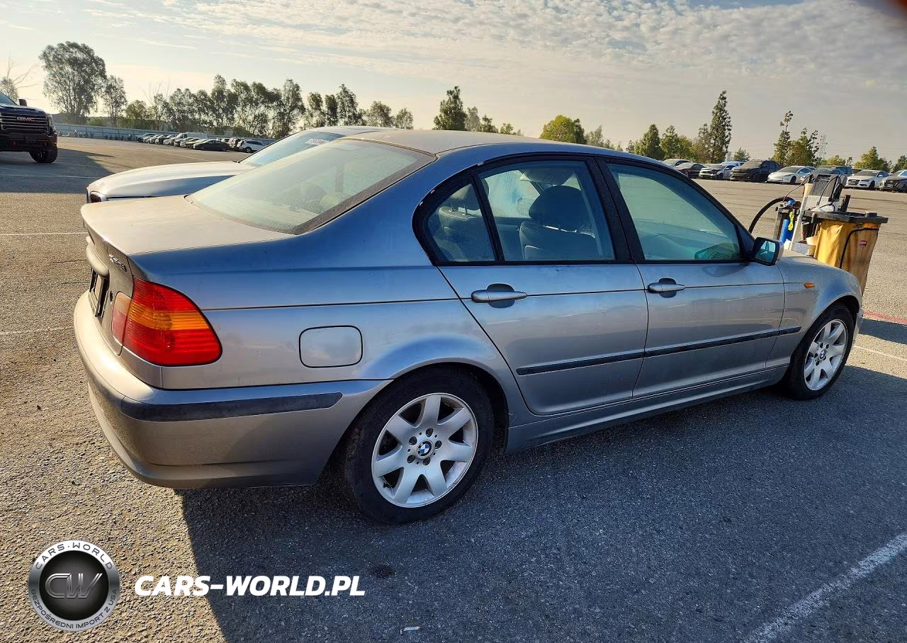 2003 BMW 325 I VIN:WBAEV33433KR24008 - 3