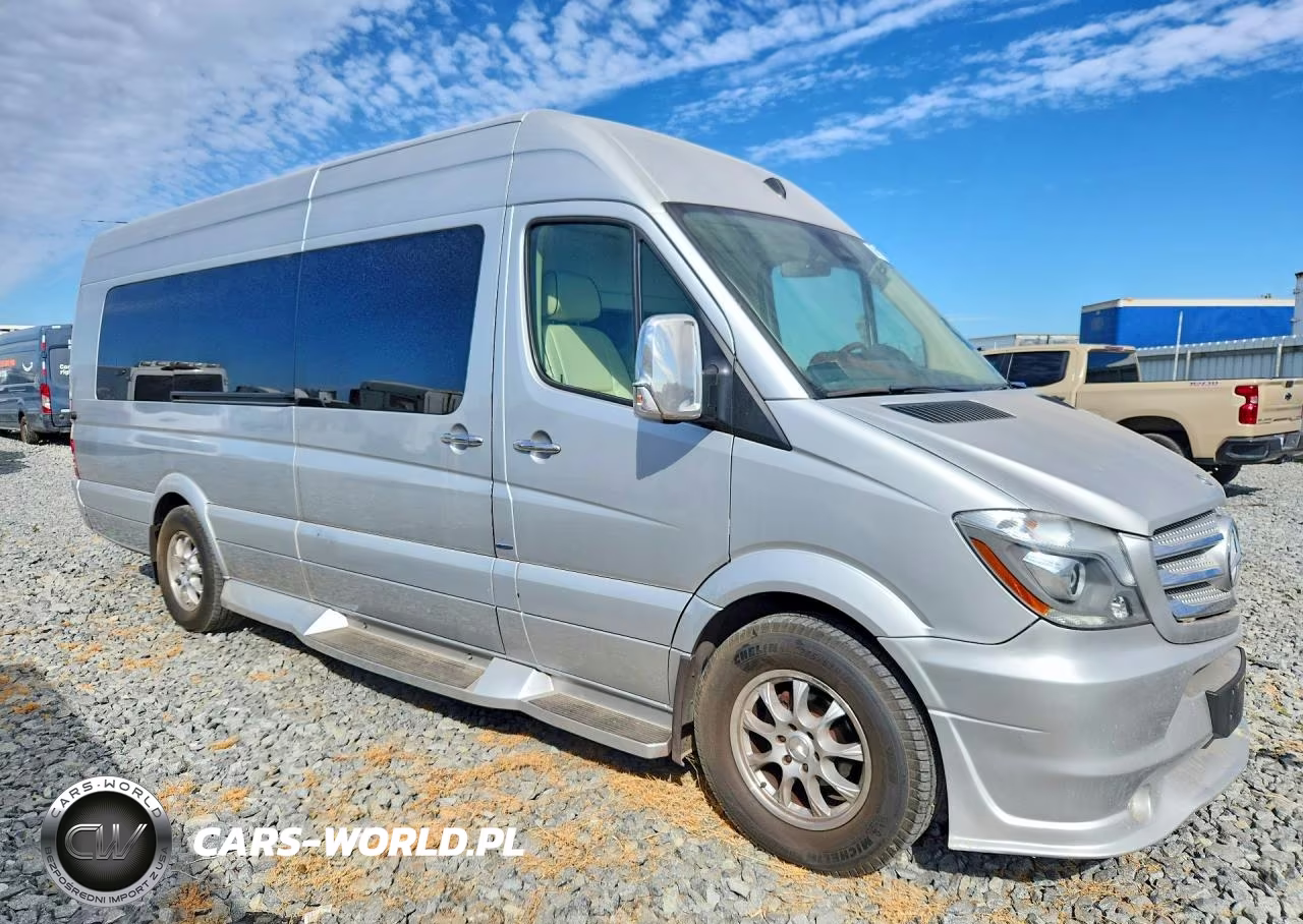 2015 Mercedes-Benz Sprinter 2500 VIN:WD3PE8CC2F5981992 - 4