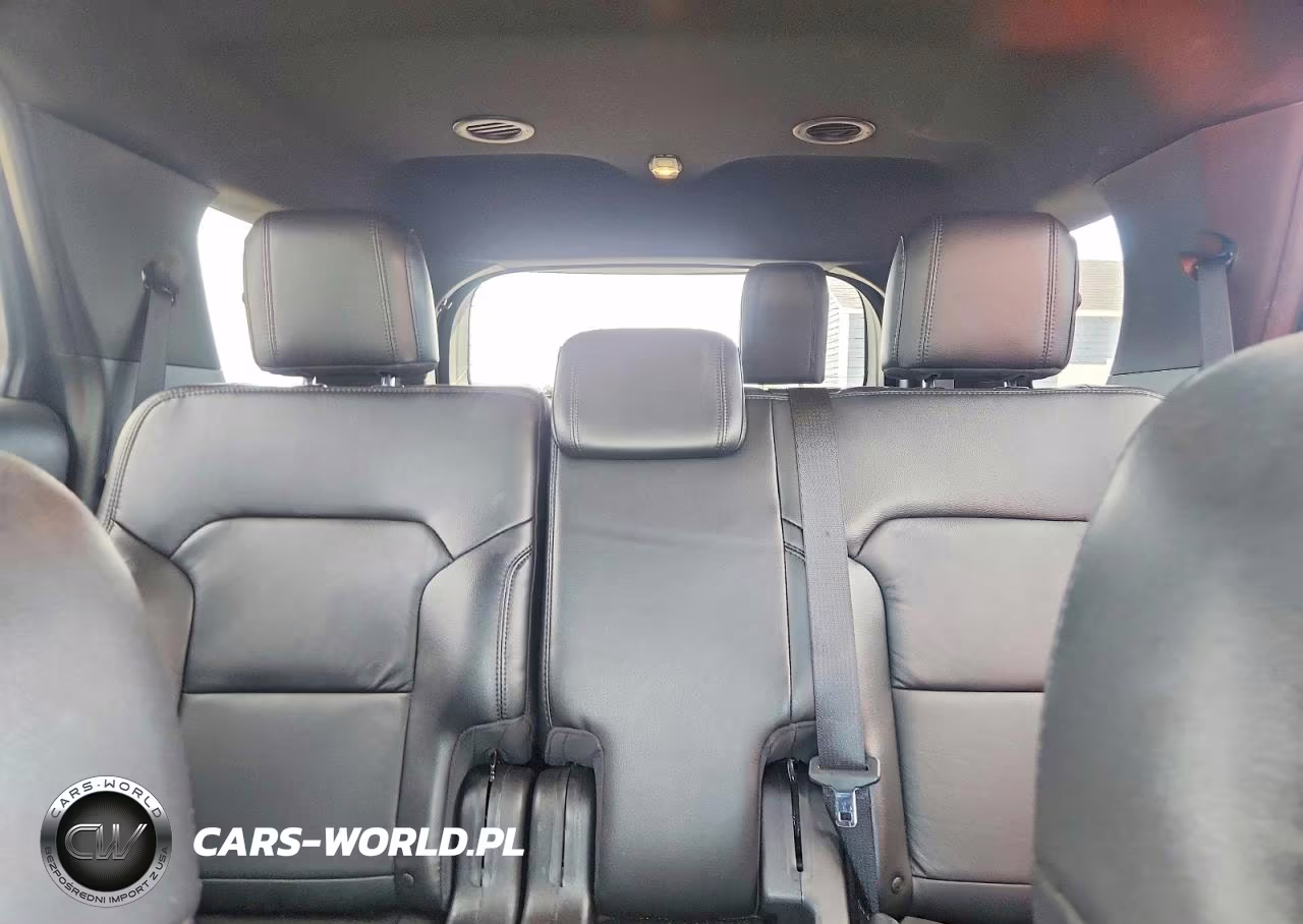 2017 Ford Explorer Xlt VIN:1FM5K8D8XHGD94846 - 10