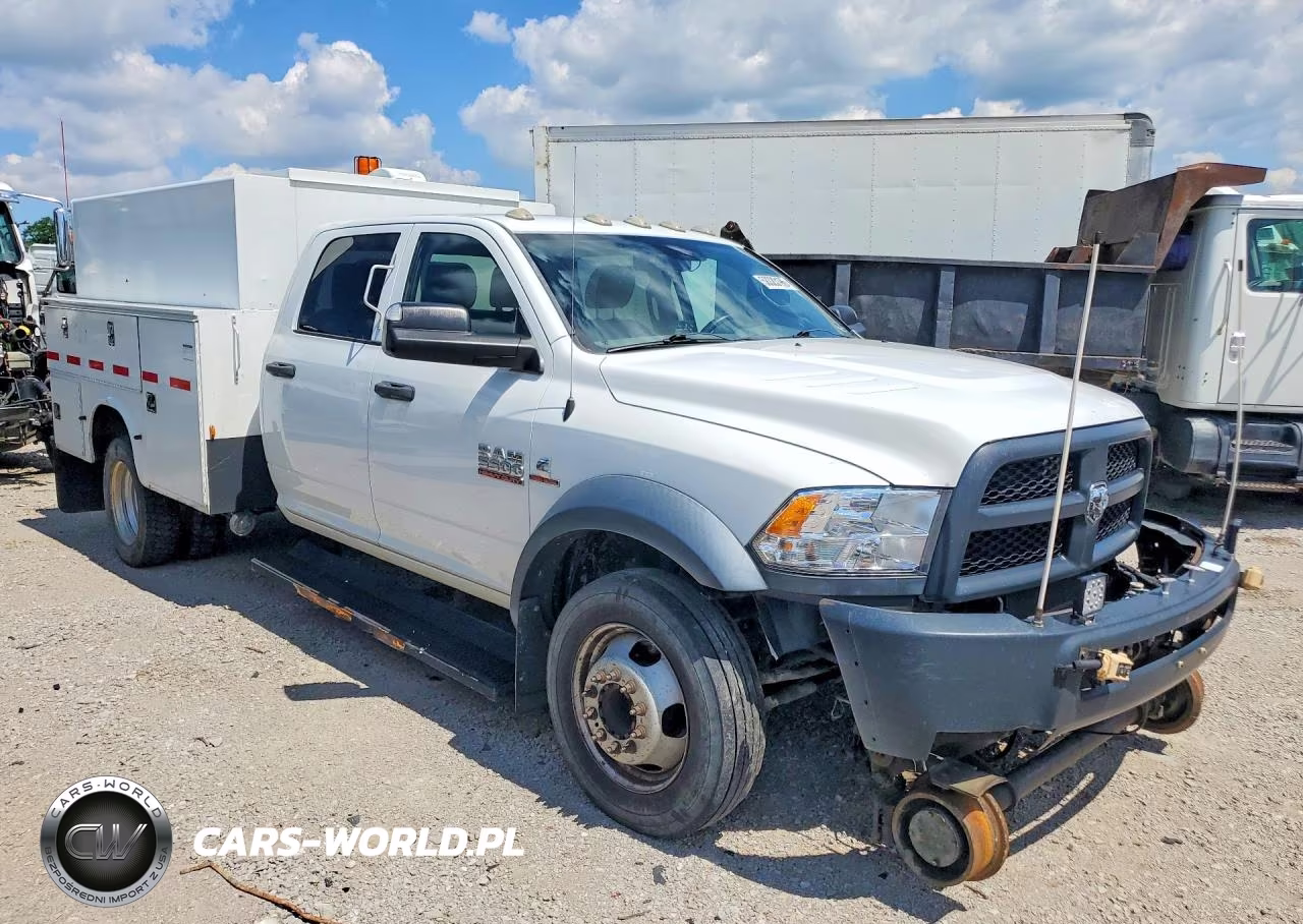 2015 Ram 5500 VIN:3C7WRNEL3FG705785 - 4