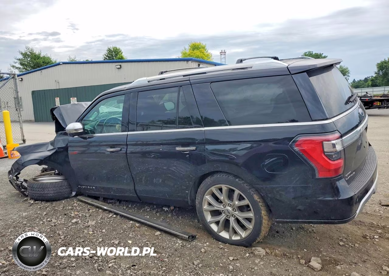 2019 Ford Expedition Platinum VIN:1FMJU1MT6KEA03621 - 2