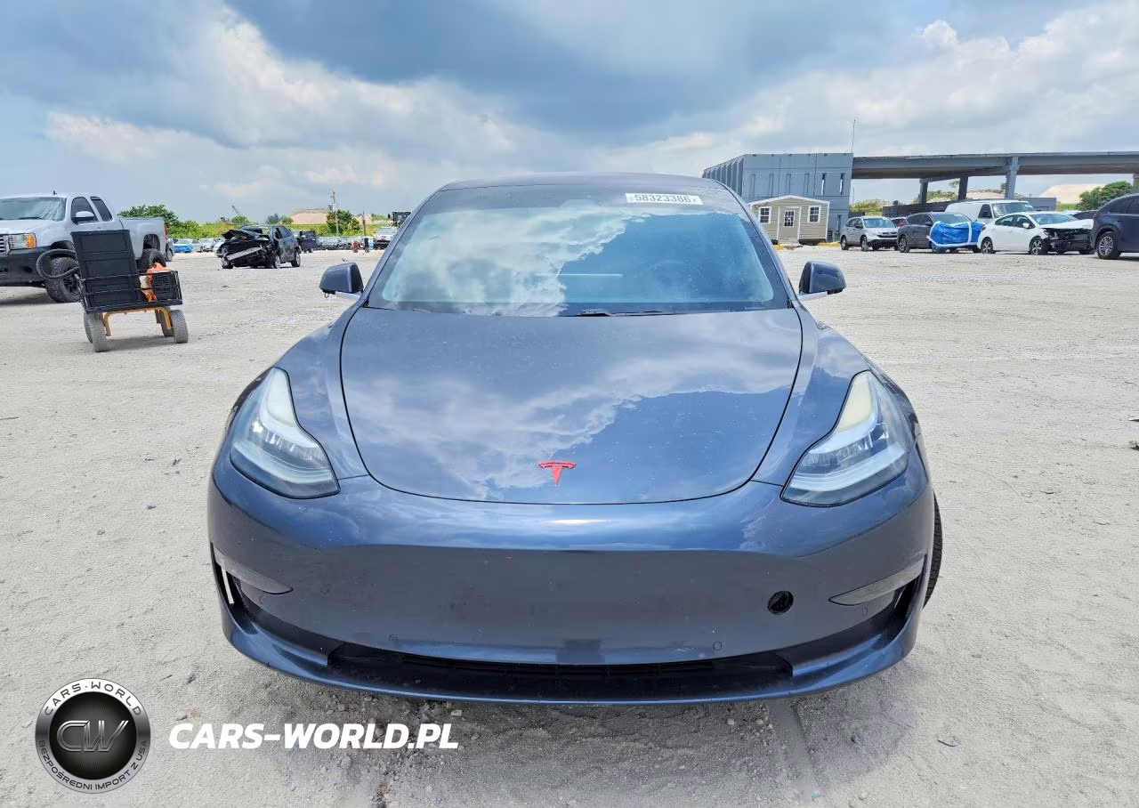 2018 Tesla Model 3 VIN:5YJ3E1EA1JF009525 - 5