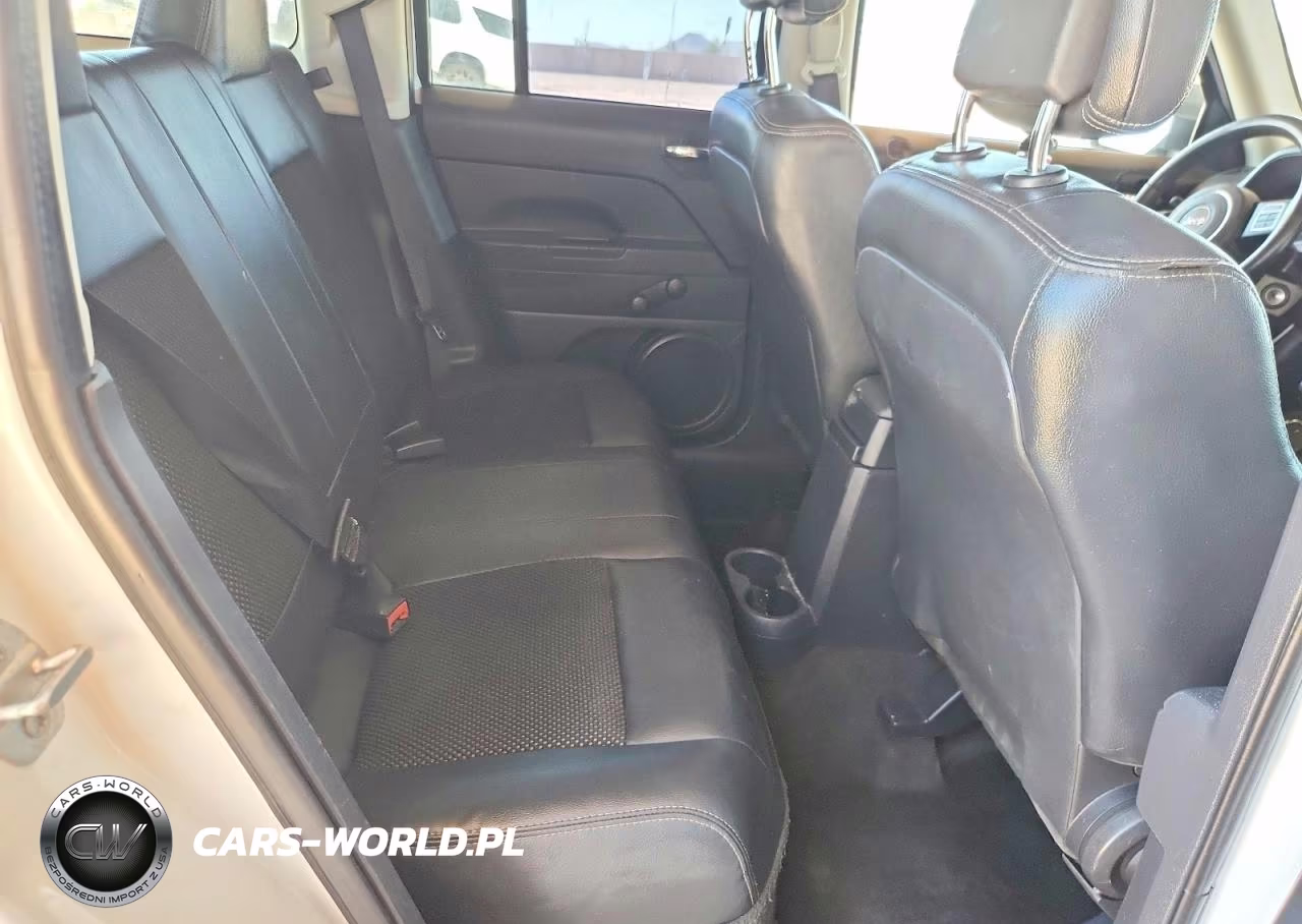 2016 Jeep Patriot Sport VIN:1C4NJPBA5GD787967 - 11