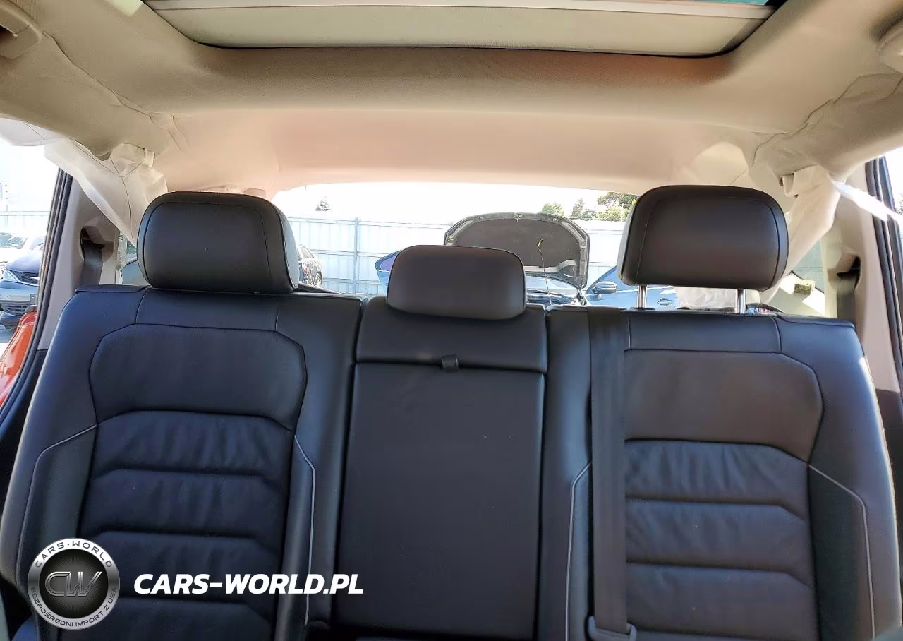2018 Volkswagen Tiguan Sel Premium VIN:3VV5B7AX2JM061595 - 10