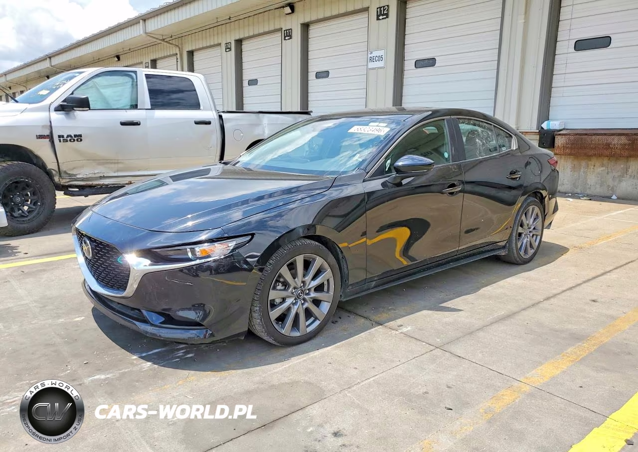 2025 Mazda 3 Preferred – zdjęcie 1 z 12
