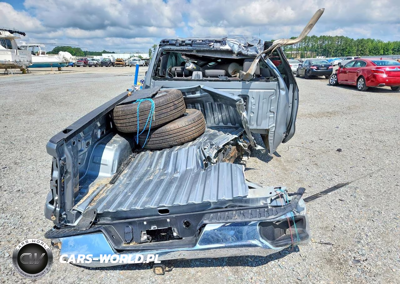 2026 GMC Sierra K1500 Slt VIN:1GTUUDED4TZ138729 - 6