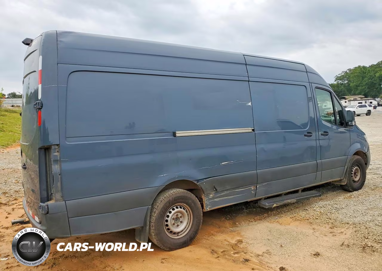 2019 Mercedes-Benz Sprinter 2500-3500 Delivery Van VIN:WD4PF1CD7KP145702 - 3