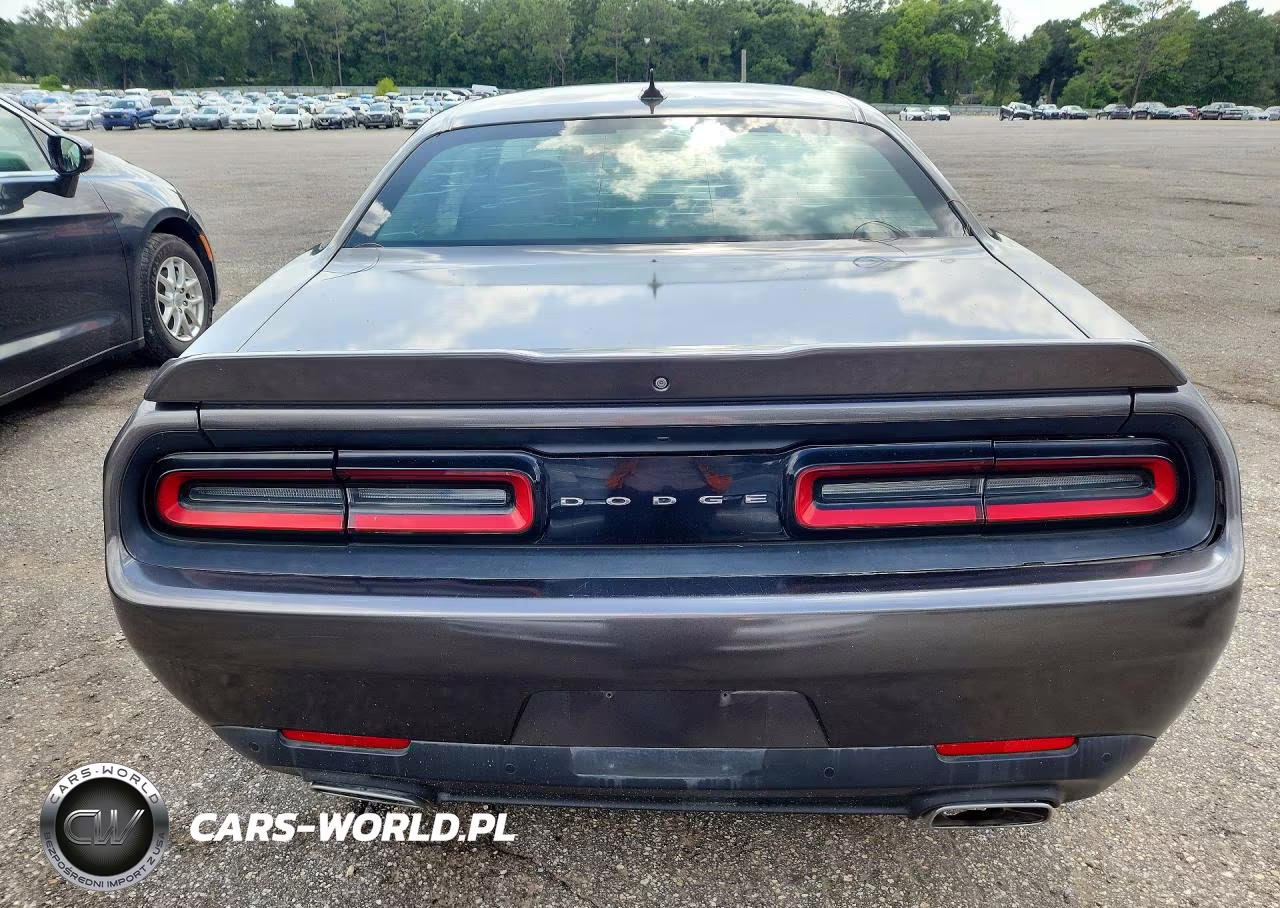 2015 Dodge Challenger Sxt Plus VIN:2C3CDZBGXFH901403 - 6