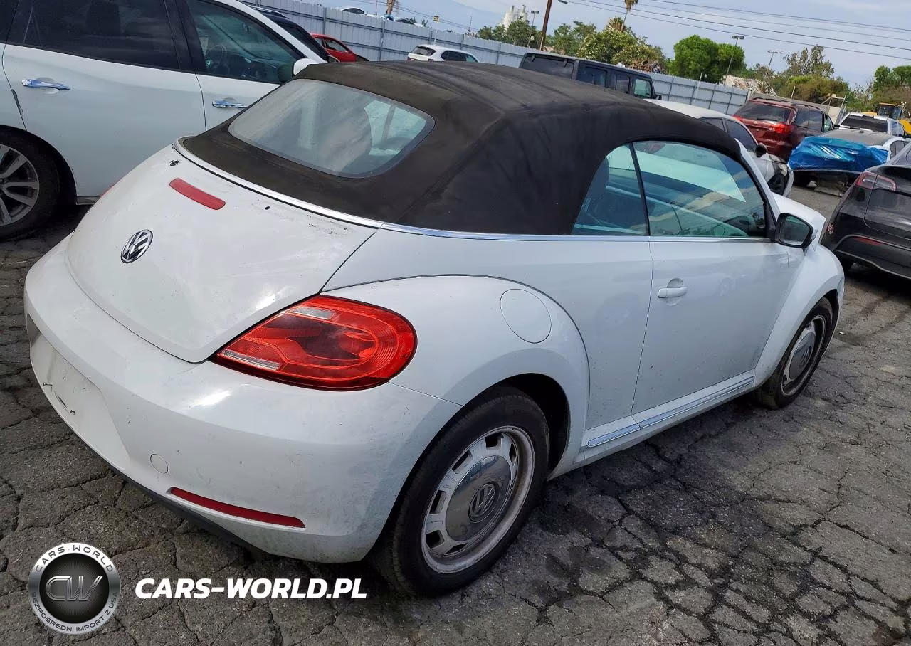 2015 Volkswagen Beetle 1.8T VIN:3VW517AT9FM809651 - 3