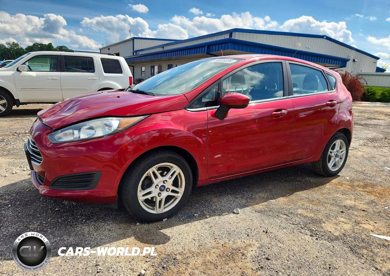2017 Ford Fiesta Se – zdjęcie 1 z 13