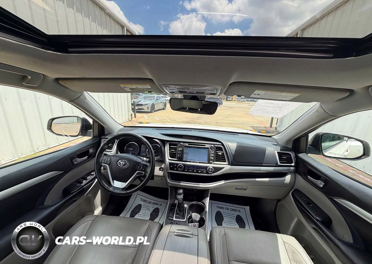 2018 Toyota Highlander Xle VIN:5TDJZRFH5JS908423 - 9