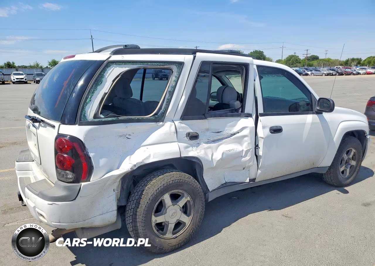 2006 Chevrolet Trailblazer Ls VIN:1GNDT13S962255357 - 3