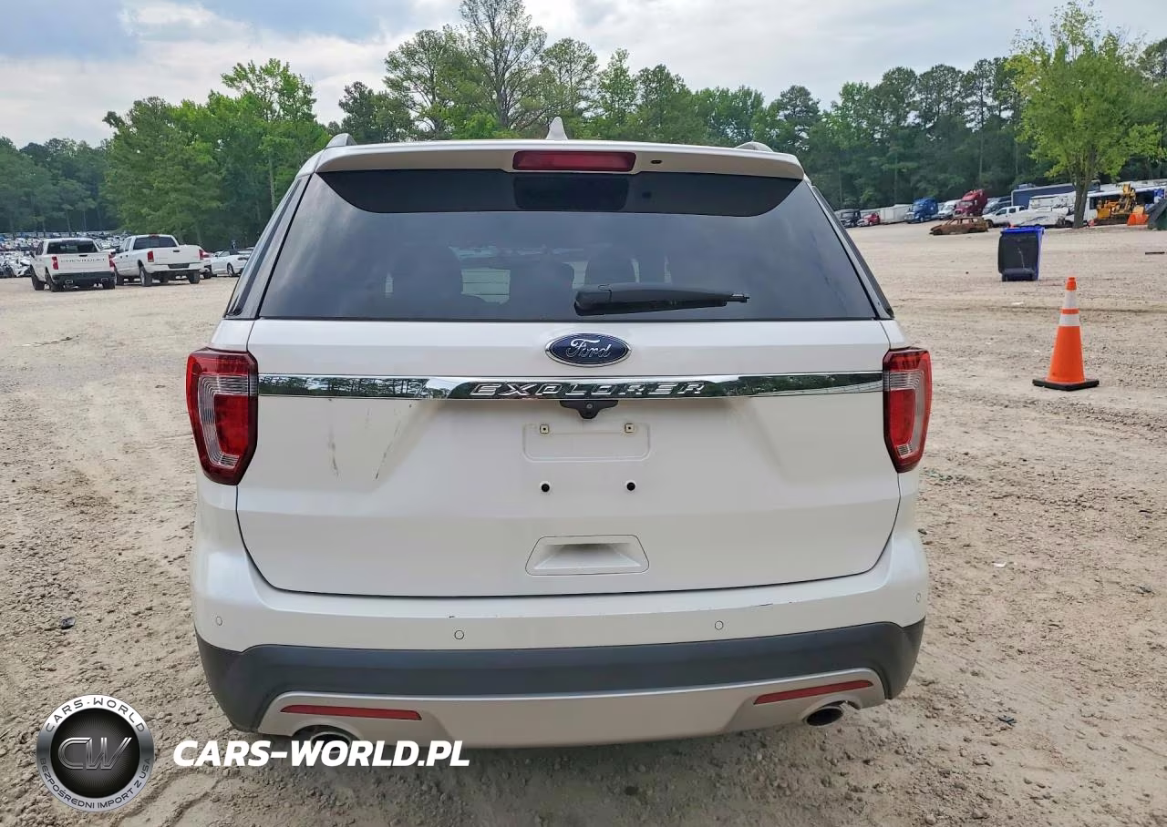 2017 Ford Explorer Xlt VIN:1FM5K7D82HGA07510 - 6