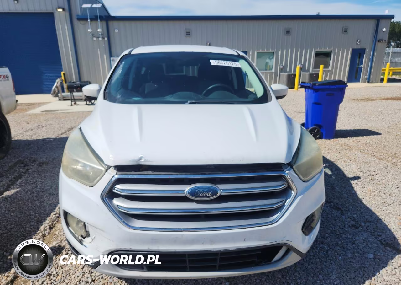 2017 Ford Escape Se VIN:1FMCU0GD3HUB05299 - 5
