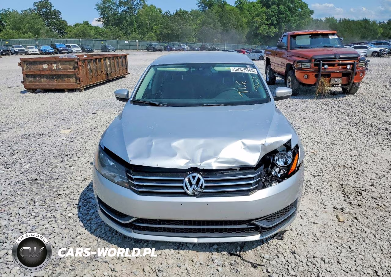 2013 Volkswagen Passat Se VIN:1VWBP7A33DC100262 - 5