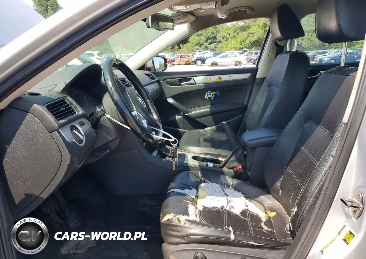 2013 Volkswagen Passat Se VIN:1VWBP7A33DC100262 - 7