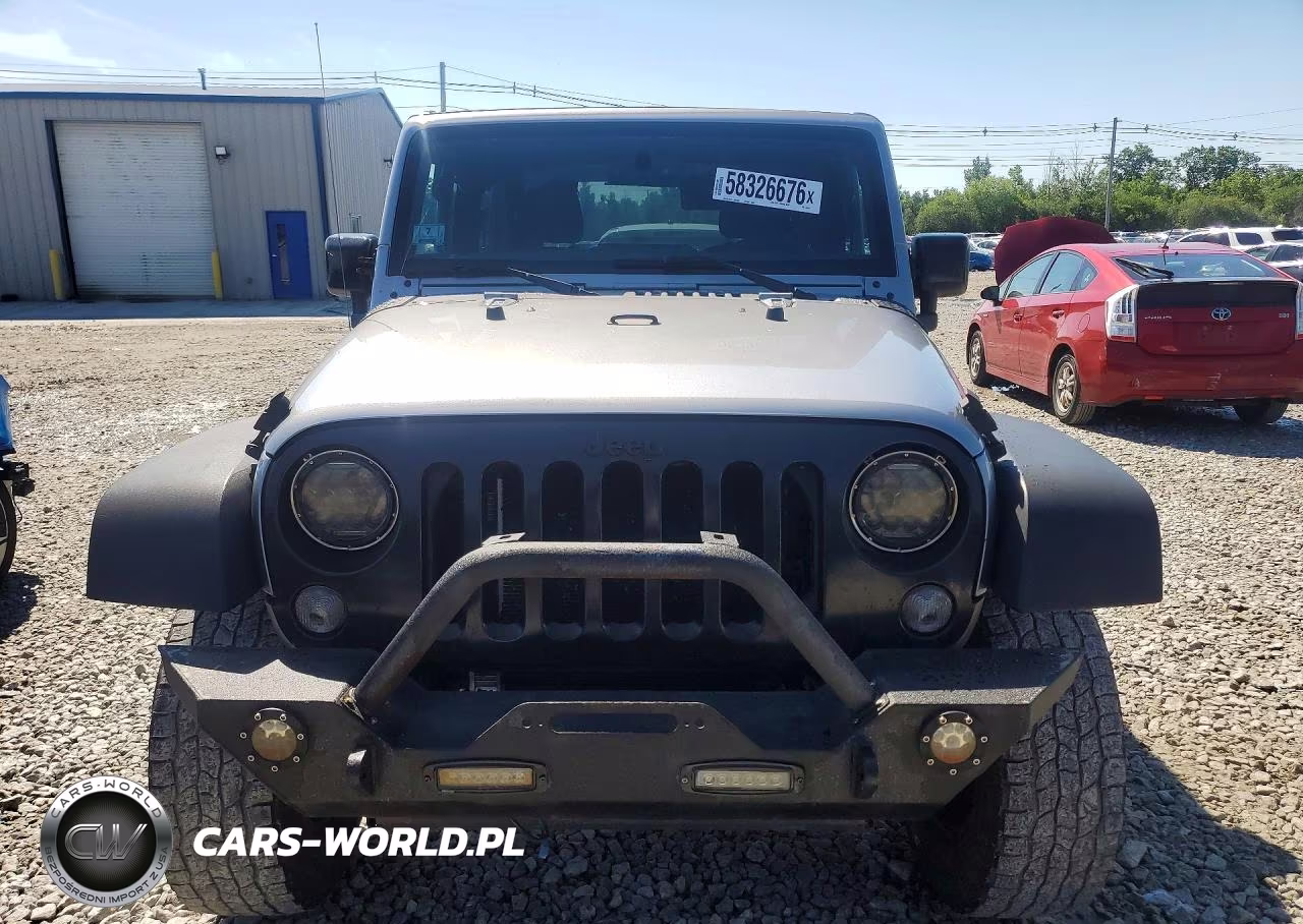 2015 Jeep Wrangler Sport VIN:1C4AJWAG6FL608418 - 5