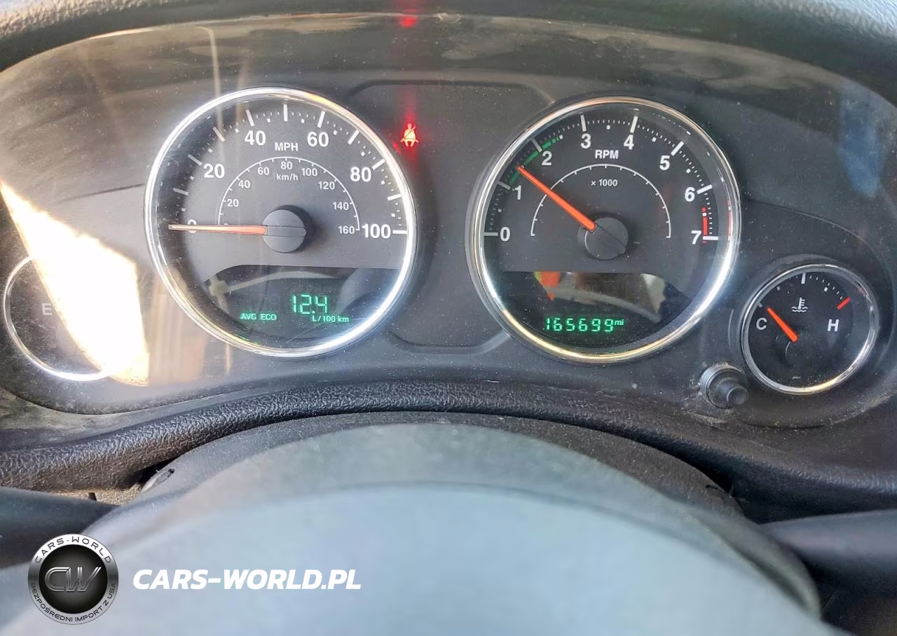 2015 Jeep Wrangler Sport VIN:1C4AJWAG6FL608418 - 9