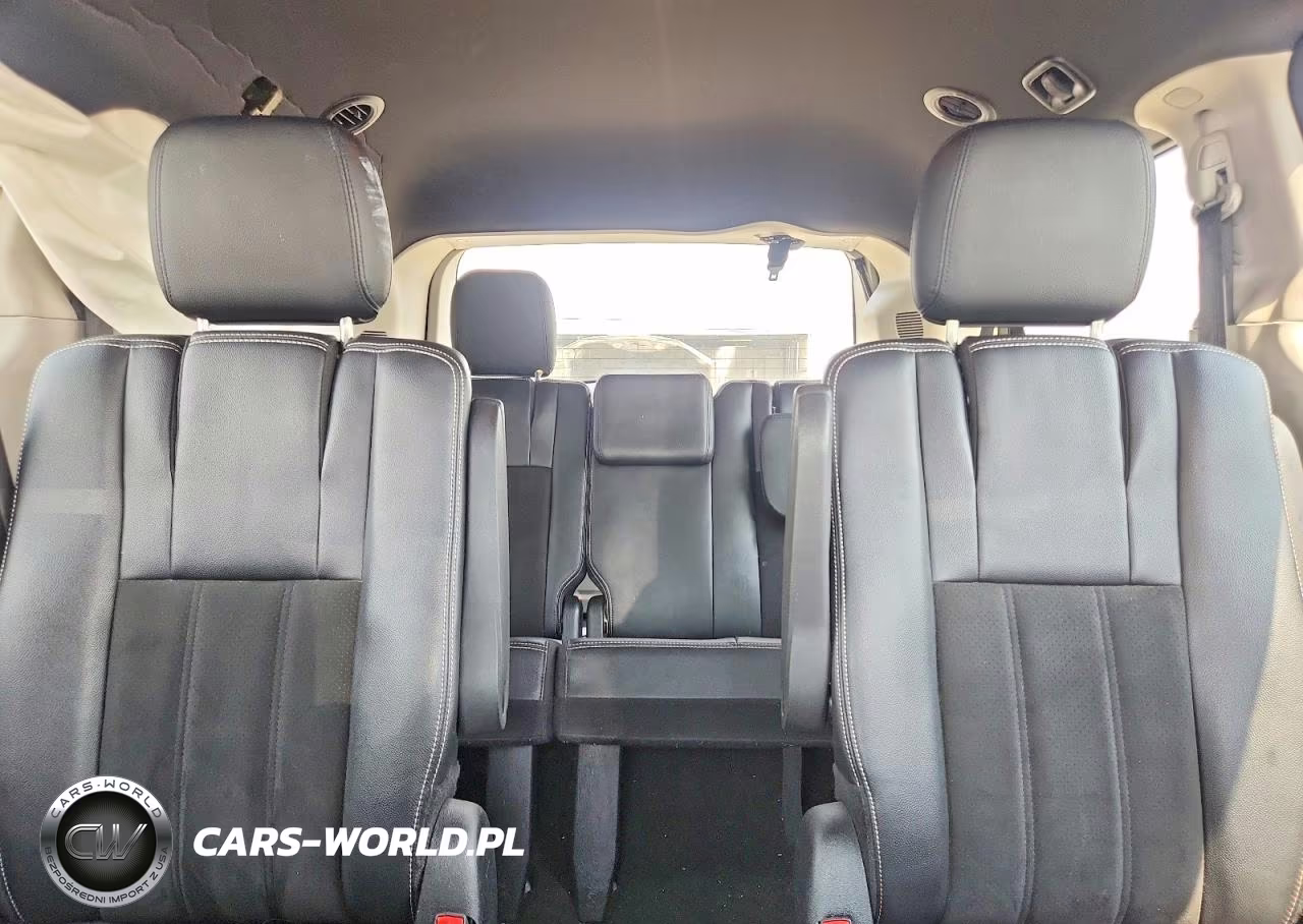 2020 Dodge Grand Caravan Sxt VIN:2C4RDGCG0LR206295 - 10