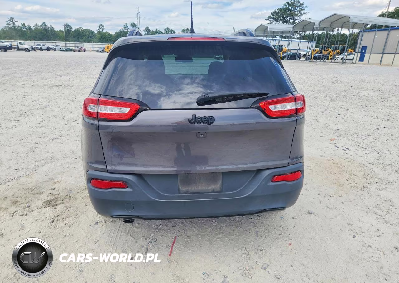 2018 Jeep Cherokee Latitude VIN:1C4PJLCB4JD620516 - 6