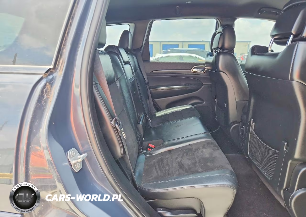 2018 Jeep Grand Cherokee Laredo VIN:1C4RJFAG4JC163012 - 11