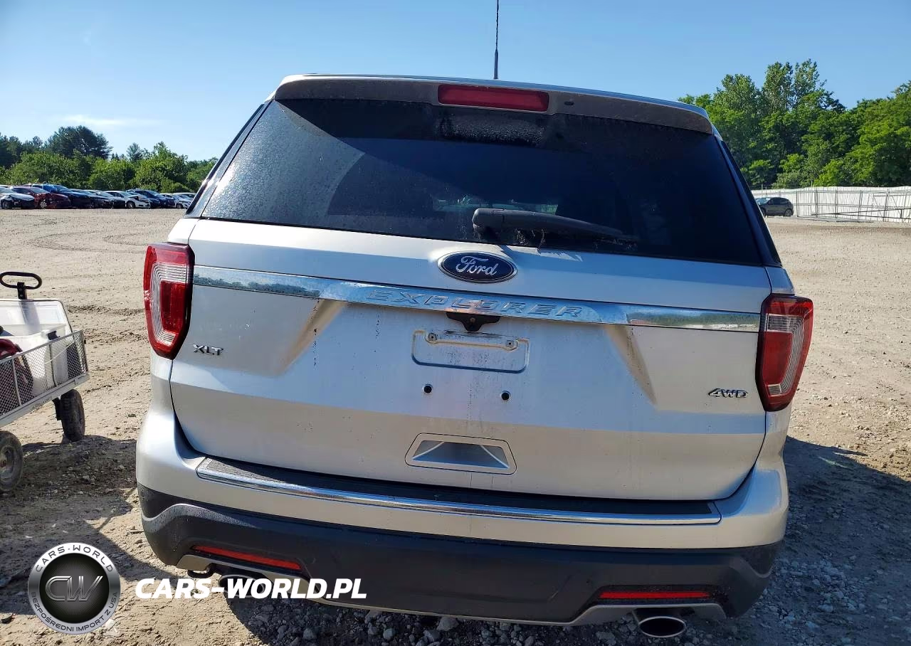 2018 Ford Explorer Xlt VIN:1FM5K8D83JGB91142 - 6