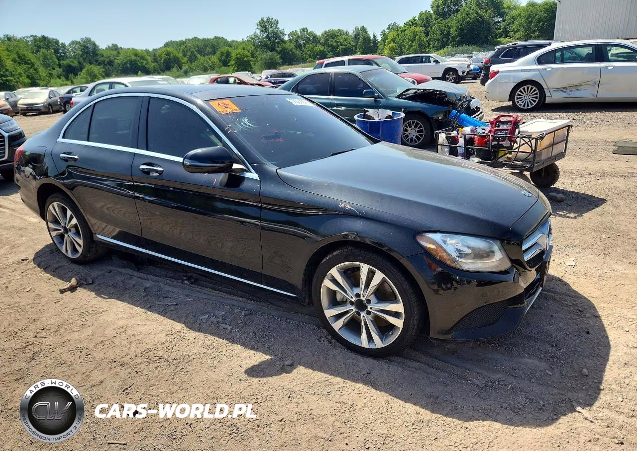 2018 Mercedes-Benz C 300 4Matic VIN:55SWF4KB1JU261573 - 4