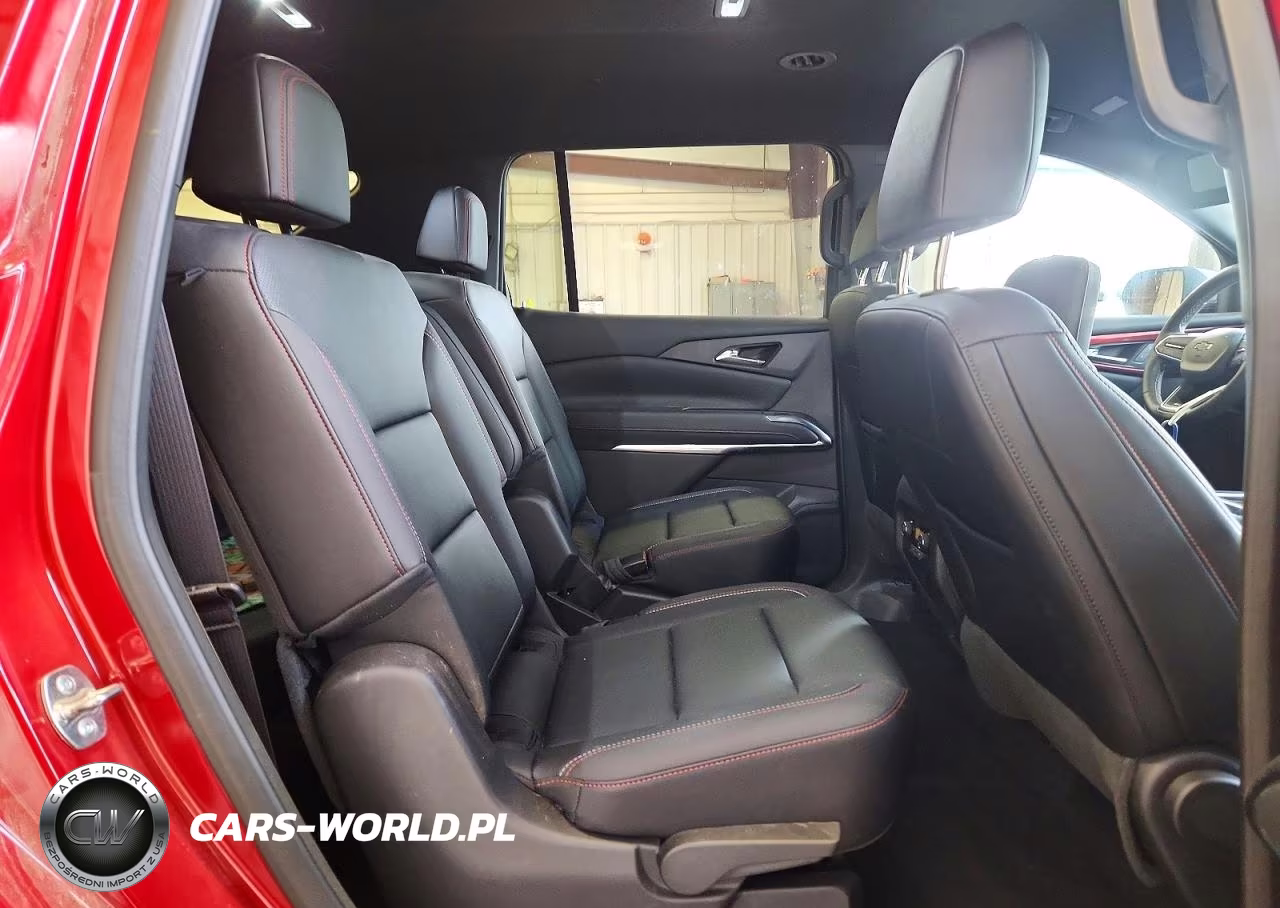 2025 Chevrolet Traverse Z71 VIN:1GNEVJRSXSJ217271 - 10