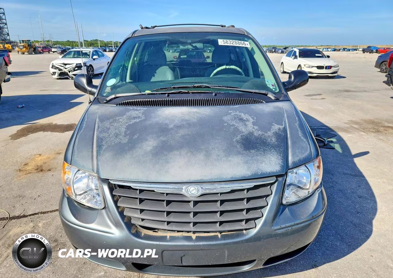 2006 Chrysler Town & Country Touring VIN:2A4GP54L76R759930 - 5